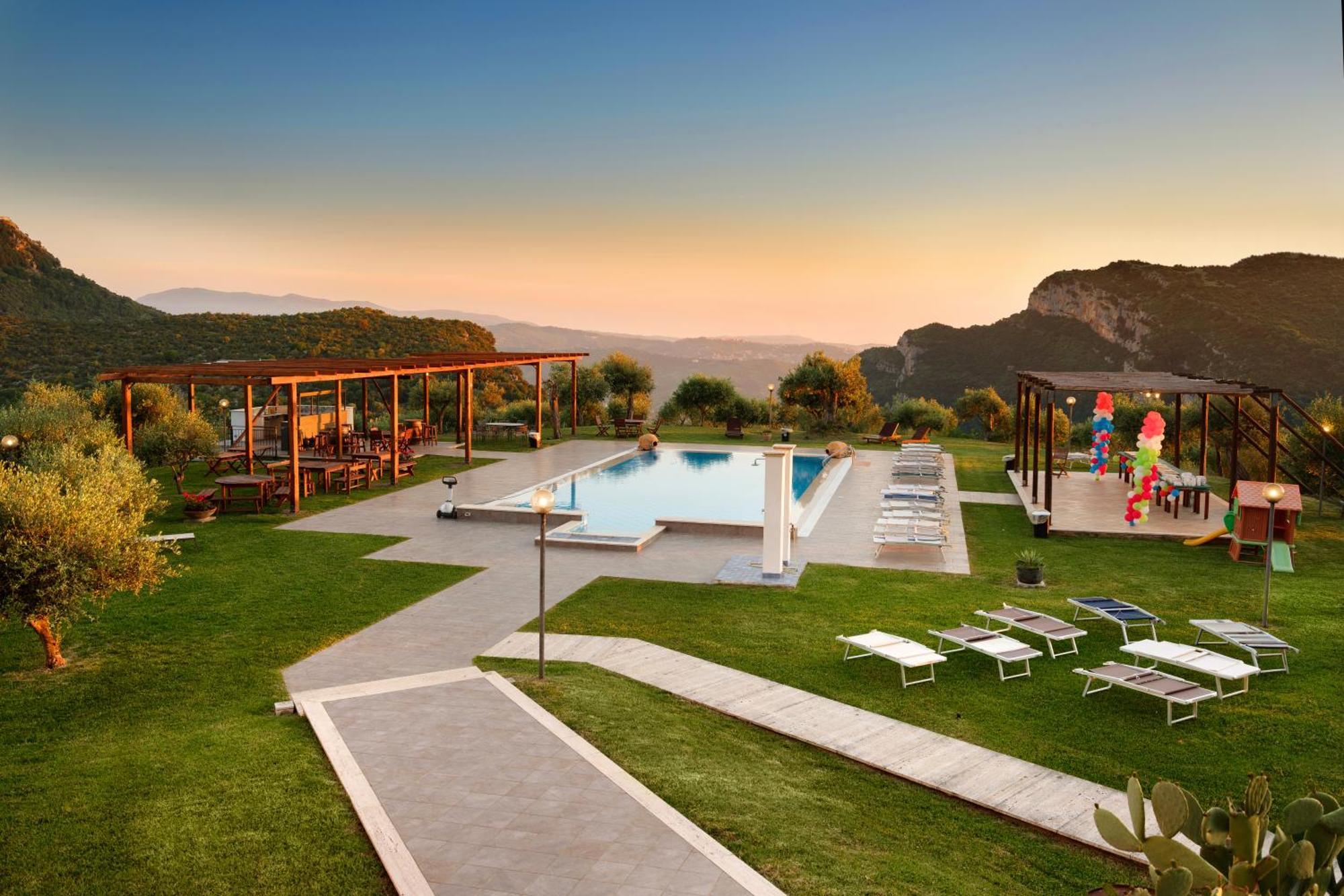 L' Aia Resort Trentinara Exterior foto