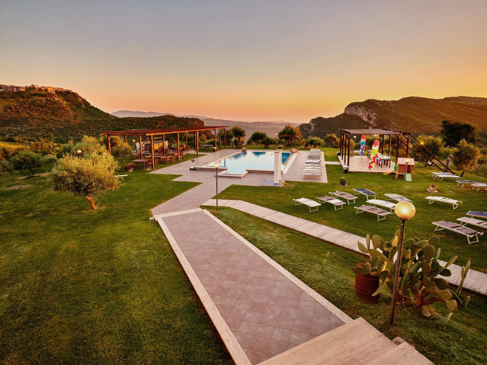 L' Aia Resort Trentinara Exterior foto